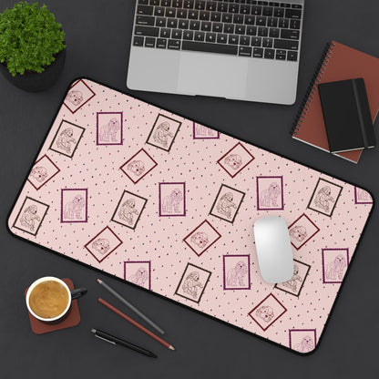 Vintage-inspired Cocker Spaniel Desk Mat