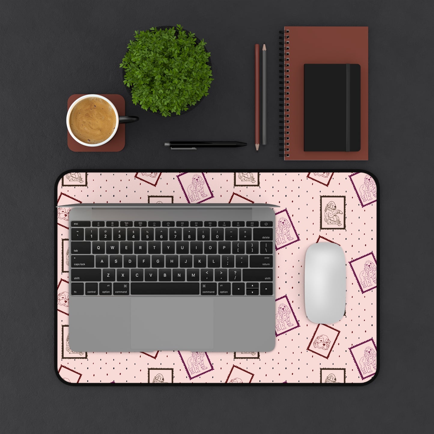 Vintage-inspired Cocker Spaniel Desk Mat